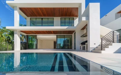 Inicio 2 Construcción de piscinas en Sevilla para tu hogar