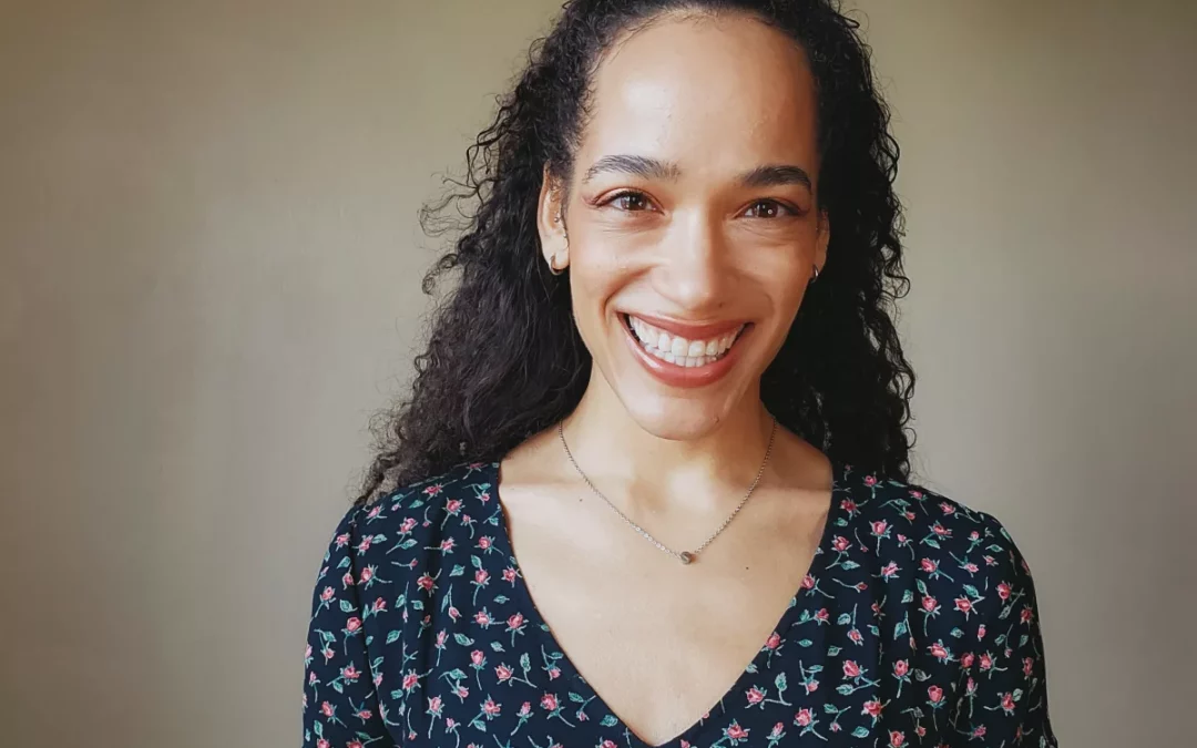 Carillas Dentales en Sevilla: Transforma tu Sonrisa con Estética y Confianza
