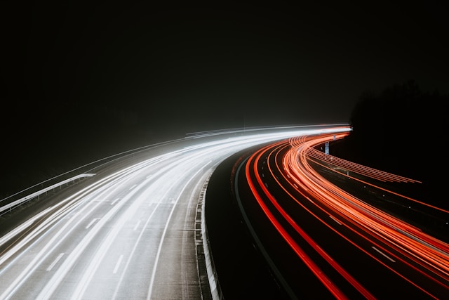 Ventajas de tener un coche eléctrico: futuro, ahorro y sostenibilidad en Sevilla
